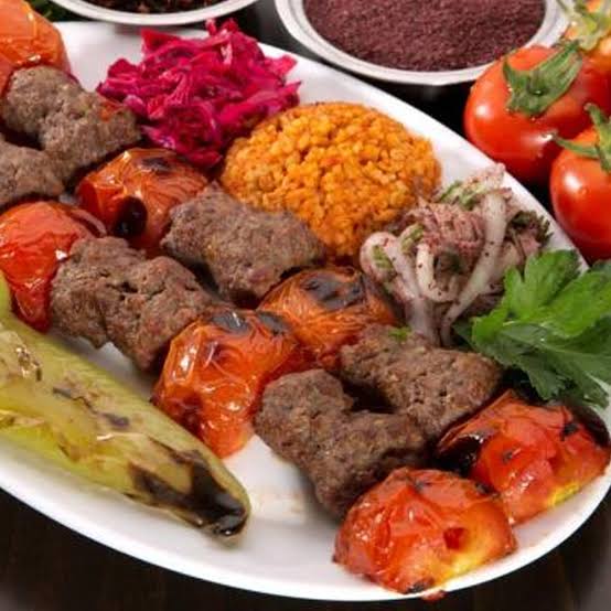 Domatesli Kebap